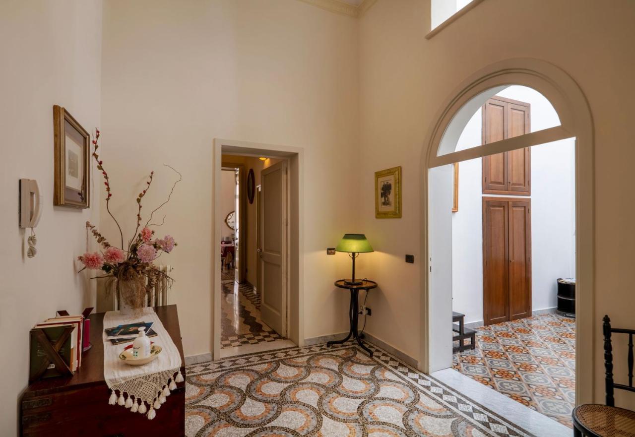 Palazzo Rollo Bed and Breakfast Λέτσε Εξωτερικό φωτογραφία