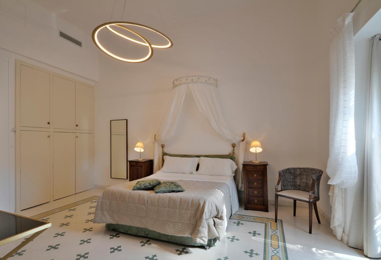 Palazzo Rollo Bed and Breakfast Λέτσε Εξωτερικό φωτογραφία