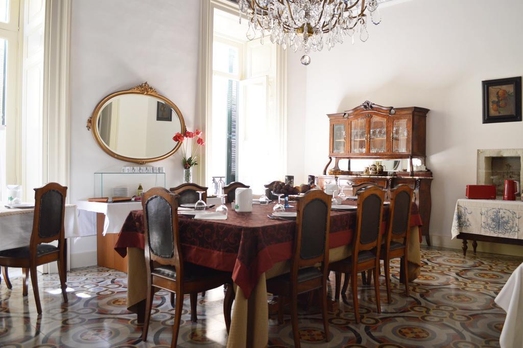 Palazzo Rollo Bed and Breakfast Λέτσε Εξωτερικό φωτογραφία