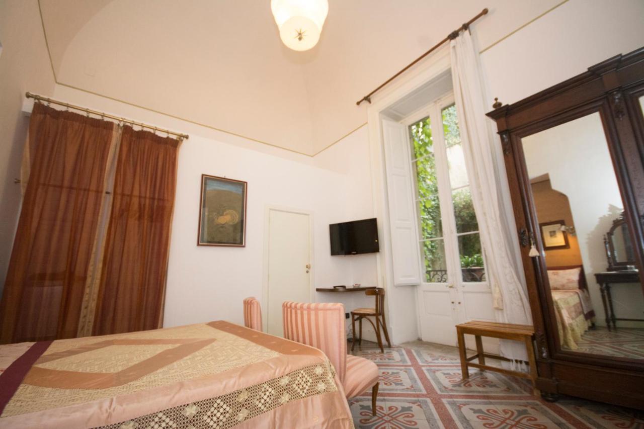 Palazzo Rollo Bed and Breakfast Λέτσε Εξωτερικό φωτογραφία